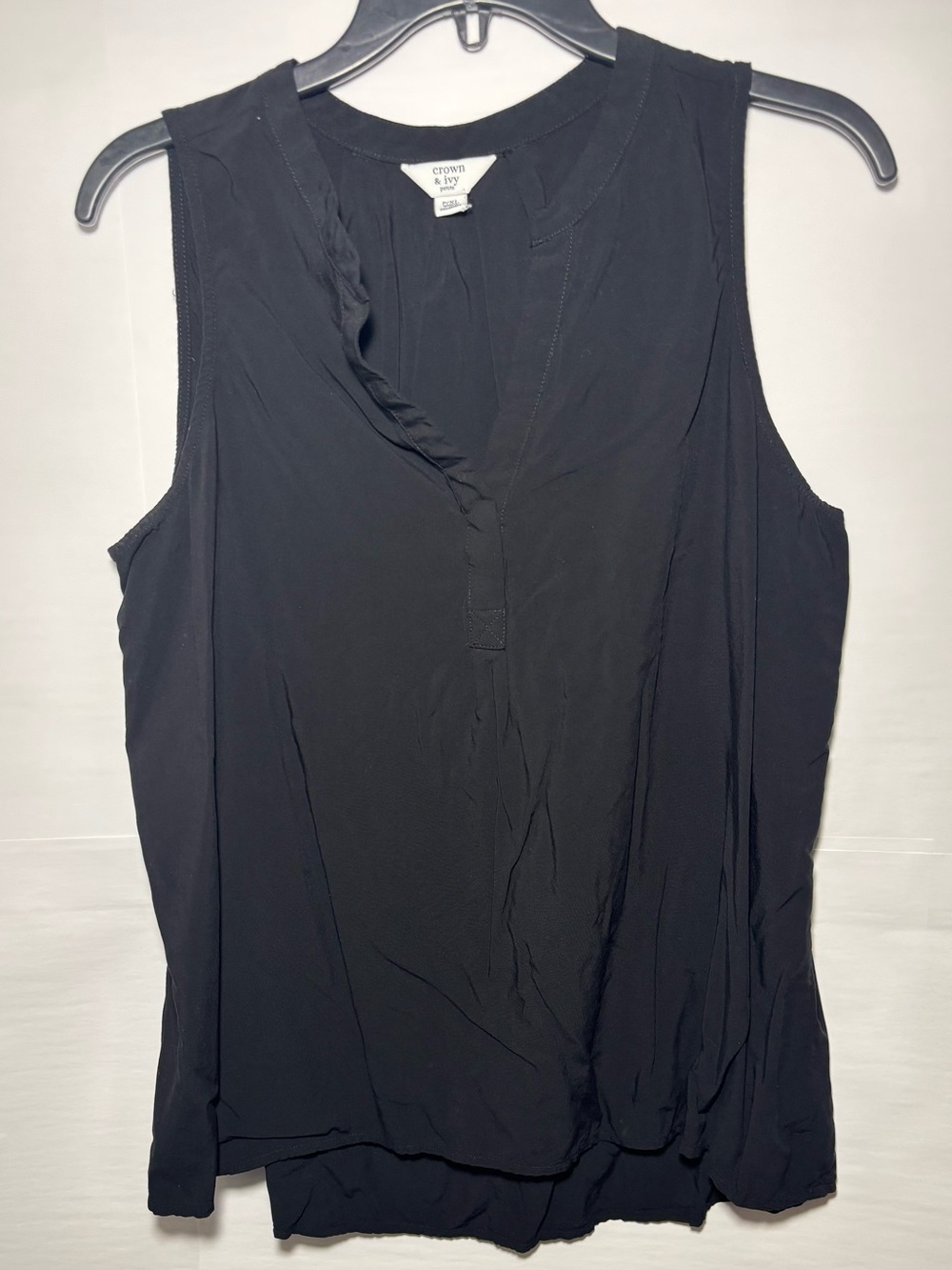 Crown & Ivy Petite XL Black Sleeveless High Low V Neck Blouse